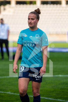 2022-04-15 - Thea Greboval of Paris FC warms up ahead of the Women's French championship D1 Arkema football match between Paris FC and Montpellier HSC on April 15, 2022 at Charlety stadium in Paris, France - PARIS FC VS MONTPELLIER HSC - FRENCH WOMEN DIVISION 1 - SOCCER