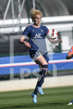 2022-04-16 - Kheira Hamraoui of PSG during the Women's French championship D1 Arkema football match between Paris Saint-Germain (PSG) and GPSO 92 Issy on April 16, 2022 at Georges Lefevre stadium in Saint-Germain-en-Laye, France - PARIS SAINT-GERMAIN (PSG) VS GPSO 92 ISSY - FRENCH WOMEN DIVISION 1 - SOCCER