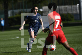 2022-04-16 - Sara Dabritz of PSG during the Women's French championship D1 Arkema football match between Paris Saint-Germain (PSG) and GPSO 92 Issy on April 16, 2022 at Georges Lefevre stadium in Saint-Germain-en-Laye, France - PARIS SAINT-GERMAIN (PSG) VS GPSO 92 ISSY - FRENCH WOMEN DIVISION 1 - SOCCER