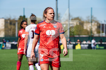 2022-04-17 - Eugenie Le Sommer of Olympique Lyonnais during the Women's French championship, D1 Arkema football match between FC Fleury 91 and Olympique Lyonnais (Lyon) on April 17, 2022 at Walter Felder stadium in Fleury-Merogis, France - FC FLEURY 91 VS OLYMPIQUE LYONNAIS (LYON) - FRENCH WOMEN DIVISION 1 - SOCCER