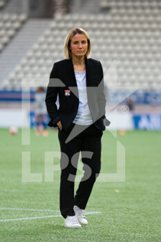 2022-05-29 - Sonia Bompastor head coach of Olympique Lyonnais ahead of the Women's French championship, D1 Arkema football match between Paris Saint-Germain and Olympique Lyonnais (Lyon) on May 29, 2022 at Jean Bouin stadium in Paris, France - FOOTBALL - WOMEN'S FRENCH CHAMP - PARIS SG V OLYMPIQUE LYONNAIS - FRENCH WOMEN DIVISION 1 - SOCCER