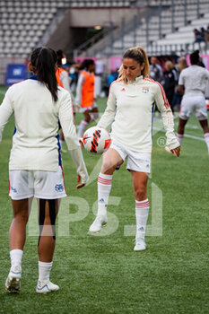 2022-05-29 - Danielle Van De Donk of Olympique Lyonnais warms up ahead of the Women's French championship, D1 Arkema football match between Paris Saint-Germain and Olympique Lyonnais (Lyon) on May 29, 2022 at Jean Bouin stadium in Paris, France - FOOTBALL - WOMEN'S FRENCH CHAMP - PARIS SG V OLYMPIQUE LYONNAIS - FRENCH WOMEN DIVISION 1 - SOCCER