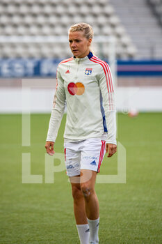 2022-05-29 - Ada Hegerberg of Olympique Lyonnais warms up ahead of the Women's French championship, D1 Arkema football match between Paris Saint-Germain and Olympique Lyonnais (Lyon) on May 29, 2022 at Jean Bouin stadium in Paris, France - FOOTBALL - WOMEN'S FRENCH CHAMP - PARIS SG V OLYMPIQUE LYONNAIS - FRENCH WOMEN DIVISION 1 - SOCCER