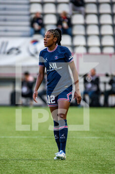 2022-05-29 - Ashley Lawrence of Paris Saint Germain reacts during the Women's French championship, D1 Arkema football match between Paris Saint-Germain and Olympique Lyonnais (Lyon) on May 29, 2022 at Jean Bouin stadium in Paris, France - FOOTBALL - WOMEN'S FRENCH CHAMP - PARIS SG V OLYMPIQUE LYONNAIS - FRENCH WOMEN DIVISION 1 - SOCCER