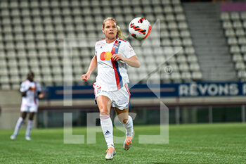 2022-05-29 - Eugenie Le Sommer of OL during the Women's French championship, D1 Arkema football match between Paris Saint-Germain (PSG) and Olympique Lyonnais (Lyon, OL) on May 29, 2022 at Jean Bouin stadium in Paris, France - FOOTBALL - WOMEN'S FRENCH CHAMP - PARIS SG V OLYMPIQUE LYONNAIS - FRENCH WOMEN DIVISION 1 - SOCCER