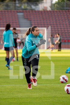 2022-06-01 - Camille Pecharman of Paris FC warms up ahead of the Women's French championship D1 Arkema football match between Paris FC and Dijon FCO on June 1, 2022 at Dominique Duvauchelle stadium in Creteil, France - FOOTBALL - WOMEN'S FRENCH CHAMP - PARIS FC V DIJON - FRENCH WOMEN DIVISION 1 - SOCCER