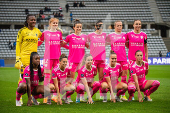 2022-10-14 - The players of Paris FC ahead of the Women's French championship D1 Arkema football match between Paris FC and Stade de Reims on October 14, 2022 at Charlety stadium in Paris, France - FOOTBALL - WOMEN'S FRENCH CHAMP - PARIS FC V STADE DE REIMS - FRENCH WOMEN DIVISION 1 - SOCCER