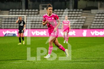 2022-10-14 - Mathilde Bourdieu of Paris FC during the Women's French championship D1 Arkema football match between Paris FC and Stade de Reims on October 14, 2022 at Charlety stadium in Paris, France - FOOTBALL - WOMEN'S FRENCH CHAMP - PARIS FC V STADE DE REIMS - FRENCH WOMEN DIVISION 1 - SOCCER
