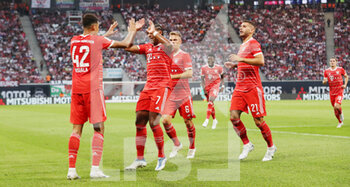 2022-07-30 - Jamal Musiala of Bayern Munich celebrates his goal 0-1 with Serge Gnabry, Joshua Kimmich, Lucas Hernandez during the German Super Cup football match between RB Leipzig and Bayern Munich on July 30, 2022 at Red Bull Arena in Leipzig, Germany - FOOTBALL - GERMAN SUPER CUP - RB LEIPZIG V BAYERN MUNICH - GERMAN SUPERCUP - SOCCER