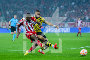 2022-11-13 - 94 CÉDRIC BAKAMBU
of Olympiacos FC competing with 2 HAROLD MOUKOUDI of AEK FC during Matchday 13, Greek Super League match between Olympiacos FC vs AEK FC at the Karaiskakis Stadium on November 13, 2022 in Athens, Greece. - OLYMPIACOS FC VS AEK FC - GREEK SUPER LEAGUE - SOCCER