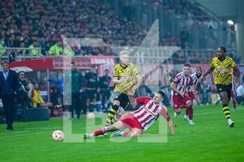 2022-11-13 - 9 TOM VAN WEERT
of AEK FC competing with 74 ANDREAS NTOI of Olympiacos FC during Matchday 13, Greek Super League match between Olympiacos FC vs AEK FC at the Karaiskakis Stadium on November 13, 2022 in Athens, Greece. - OLYMPIACOS FC VS AEK FC - GREEK SUPER LEAGUE - SOCCER
