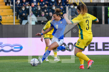 2022-04-08 - Arianna Caruso (Italy) scores the 1-0 goal - QUALIFICAZIONI MONDIALI 2023 - ITALIA FEMMINILE VS LITUANIA - FIFA WORLD CUP - SOCCER