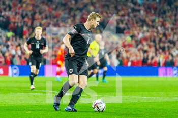 2022-03-24 - Austria's defender Martin Hinteregger during the 2022 Fifa World Cup, Qualifiers Play-off, Semi Final football match between Wales and Austria on March 24, 2022 at the Cardiff City Stadium in Cardiff, Wales - 2022 FIFA WORLD CUP, QUALIFIERS PLAY-OFF, SEMI FINAL - WALES VS AUSTRIA - FIFA WORLD CUP - SOCCER
