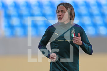 2022-04-07 - Daniela Sabatino of ITALY WOMEN in action during the training session at Ennio Tardini on April 7, 2022 in Parma, Italy. - 2023 WOMEN'S WORLD CUP - PRESS CONFERENCE AND TRAINING PRIOR THE ITALY VS LITUANIA QUALIFICATION MATCH - FIFA WORLD CUP - SOCCER