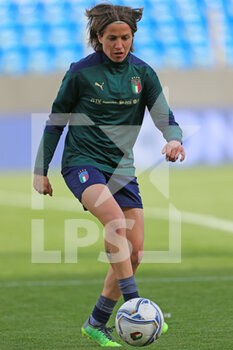 2022-04-07 - Daniela Sabatino of ITALY WOMEN in action during the training session at Ennio Tardini on April 7, 2022 in Parma, Italy. - 2023 WOMEN'S WORLD CUP - PRESS CONFERENCE AND TRAINING PRIOR THE ITALY VS LITUANIA QUALIFICATION MATCH - FIFA WORLD CUP - SOCCER