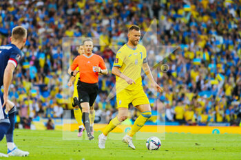 2022-06-01 - Andriy Yarmolenko of Ukraine during the FIFA World Cup 2022, Qualifiers Play-off football match between Scotland and Ukraine on June 1, 2022 at Hampden Park in Glasgow, Scotland - FOOTBALL - WORLD CUP 2022 - QUALIFIERS - PLAY OFF - SCOTLAND V UKRAINE - FIFA WORLD CUP - SOCCER