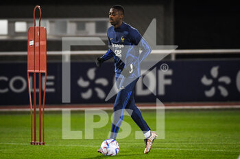 2022-11-14 - Ousmane DEMBELE of France during the training of the French team, preparation for the 2022 World Cup in Qatar, on November 14, 2022 at Centre National du Football in Clairefontaine-en-Yvelines, France - FOOTBALL - WORLD CUP 2022 - TRAINING OF THE FRENCH TEAM - FIFA WORLD CUP - SOCCER