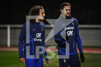 2022-11-14 - Matteo GUENDOUZI of France and Adrien RABIOT of France during the training of the French team, preparation for the 2022 World Cup in Qatar, on November 14, 2022 at Centre National du Football in Clairefontaine-en-Yvelines, France - FOOTBALL - WORLD CUP 2022 - TRAINING OF THE FRENCH TEAM - FIFA WORLD CUP - SOCCER