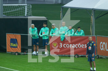 2022-11-14 - Brazil’s team player, Richarlison, Lucas Paqueta, Bruno Guimaraes, Fabinho, Gabriel Jesus and Gabriel Martinelli  during the first day of trying of the Brazil National football team before the final stage of the Qatar 2022 World Cup,  at the Juventus Training Center in Turin, Italy  Photo Nderim Kaceli - TRAINING OF BRASIL TEAM - FIFA WORLD CUP - SOCCER