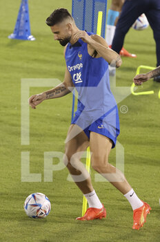 2022-11-19 - Olivier Giroud of France during Team France practice ahead of the FIFA World Cup 2022 on November 19, 2022 in Doha, Qatar - FOOTBALL - WORLD CUP 2022 - PREVIEWS - 19/11 - FIFA WORLD CUP - SOCCER