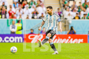 22/11/2022 - Lionel Messi (10) of Argentina scores a goal 1-0 during the FIFA World Cup 2022, Group C football match between Argentina and Saudi Arabia on November 22, 2022 at Lusail Stadium in Al Daayen, Qatar - FOOTBALL - WORLD CUP 2022 - ARGENTINA V SAUDI ARABIA - FIFA MONDIALI - CALCIO