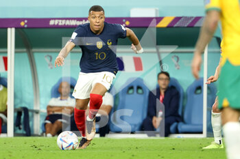 22/11/2022 - Kylian Mbappe of France during the FIFA World Cup 2022, Group D football match between France and Australia on November 22, 2022 at Al Janoub Stadium in Al Wakrah, Qatar - FOOTBALL - WORLD CUP 2022 - FRANCE V AUSTRALIA - FIFA MONDIALI - CALCIO
