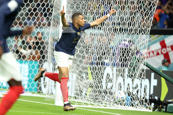 22/11/2022 - Kylian Mbappe of France celebrates after putting his side 3-1 ahead during the FIFA World Cup 2022, Group D football match between France and Australia on November 22, 2022 at Al Janoub Stadium in Al Wakrah, Qatar - FOOTBALL - WORLD CUP 2022 - FRANCE V AUSTRALIA - FIFA MONDIALI - CALCIO