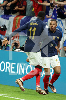 22/11/2022 - Kylian Mbappe of France celebrates with Ousmane Dembele of France after putting his side 3-1 ahead during the FIFA World Cup 2022, Group D football match between France and Australia on November 22, 2022 at Al Janoub Stadium in Al Wakrah, Qatar - FOOTBALL - WORLD CUP 2022 - FRANCE V AUSTRALIA - FIFA MONDIALI - CALCIO