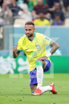 24/11/2022 - Neymar Jr of Brazil during the FIFA World Cup 2022, Group G football match between Brazil and Serbia on November 24, 2022 at Lusail Stadium in Al Daayen, Qatar - FOOTBALL - WORLD CUP 2022 - BRAZIL V SERBIA - FIFA MONDIALI - CALCIO