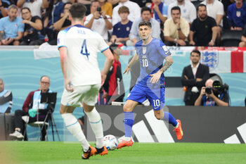 2022-11-25 - Christian Pulisic of USA during the FIFA World Cup 2022, Group B football match between Qatar and Senegal on November 25, 2022 at Al Bayt Stadium in Al Khor, Qatar - FOOTBALL - WORLD CUP 2022 - ENGLAND V UNITED STATES - FIFA WORLD CUP - SOCCER