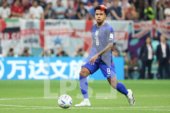 2022-11-25 - Weston McKennie of USA during the FIFA World Cup 2022, Group B football match between Qatar and Senegal on November 25, 2022 at Al Bayt Stadium in Al Khor, Qatar - FOOTBALL - WORLD CUP 2022 - ENGLAND V UNITED STATES - FIFA WORLD CUP - SOCCER