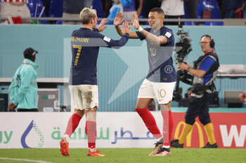 2022-11-26 - Antoine Griezmann of France, Kylian Mbappe of France celebrate during the FIFA World Cup 2022, Group D football match between France and Denmark on November 26, 2022 at Stadium 974 in Doha, Qatar - FOOTBALL - WORLD CUP 2022 - FRANCE V DENMARK - FIFA WORLD CUP - SOCCER