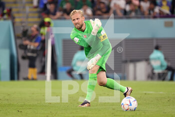 2022-11-26 - Denmark goalkeeper Kasper Schmeichel during the FIFA World Cup 2022, Group D football match between France and Denmark on November 26, 2022 at Stadium 974 in Doha, Qatar - FOOTBALL - WORLD CUP 2022 - FRANCE V DENMARK - FIFA WORLD CUP - SOCCER