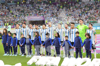 2022-11-26 - Team of Argentina during the FIFA World Cup 2022, Group C football match between Argentina and Mexico on November 26, 2022 at Lusail Stadium in Al Daayen, Qatar - FOOTBALL - WORLD CUP 2022 - ARGENTINA V MEXICO - FIFA WORLD CUP - SOCCER