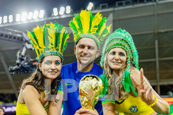 2022-11-29 - Brazil fans during the FIFA World Cup 2022, Group G football match between Brazil and Switzerland on November 28, 2022 at Stadium 974 in Doha, Qatar - FOOTBALL - WORLD CUP 2022 - BRAZIL V SWITZERLAND - FIFA WORLD CUP - SOCCER