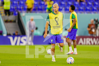 2022-11-29 - Richarlison (9) of Brazil warms up during the FIFA World Cup 2022, Group G football match between Brazil and Switzerland on November 28, 2022 at Stadium 974 in Doha, Qatar - FOOTBALL - WORLD CUP 2022 - BRAZIL V SWITZERLAND - FIFA WORLD CUP - SOCCER