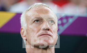 2022-11-30 - Head coach Didier Deschamps during the FIFA World Cup 2022, Group D football match between Tunisia and France on November 30, 2022 at Education City Stadium in Doha, Qatar - FOOTBALL - WORLD CUP 2022 - TUNISIA V FRANCE - FIFA WORLD CUP - SOCCER