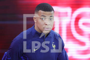 2022-11-30 - Kylian Mbappe of France during the FIFA World Cup 2022, Group D football match between Tunisia and France on November 30, 2022 at Education City Stadium in Doha, Qatar - FOOTBALL - WORLD CUP 2022 - TUNISIA V FRANCE - FIFA WORLD CUP - SOCCER