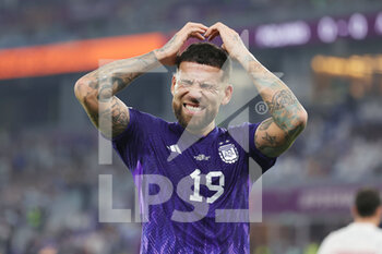 2022-11-30 - Nicolas Otamendi of Argentina during the FIFA World Cup 2022, Group C football match between Poland and Argentina on November 30, 2022 at Stadium 974 in Doha, Qatar - FOOTBALL - WORLD CUP 2022 - POLAND V ARGENTINA - FIFA WORLD CUP - SOCCER