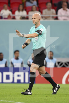 2022-12-01 - Referee Anthony Taylor of England the FIFA World Cup 2022, Group F football match between Croatia and Belgium on December 1, 2022 at Ahmad Bin Ali Stadium in Ar-Rayyan, Qatar - FOOTBALL - WORLD CUP 2022 - CROATIA V BELGIUM - FIFA WORLD CUP - SOCCER
