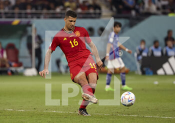 2022-12-01 - Rodri of Spain during the FIFA World Cup 2022, Group E football match between Japan and Spain on December 1, 2022 at Khalifa International Stadium in Ar-Rayyan, Qatar - FOOTBALL - WORLD CUP 2022 - JAPAN V SPAIN - FIFA WORLD CUP - SOCCER