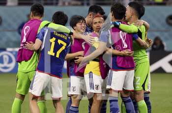 2022-12-01 - Yuto Nagatomo of Japan and teammates celebrate the victory following the FIFA World Cup 2022, Group E football match between Japan and Spain on December 1, 2022 at Khalifa International Stadium in Ar-Rayyan, Qatar - FOOTBALL - WORLD CUP 2022 - JAPAN V SPAIN - FIFA WORLD CUP - SOCCER