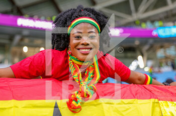 2022-12-02 - Ghana fans during the FIFA World Cup 2022, Group H football match between Ghana and Uruguay on December 2, 2022 at Al-Janoub Stadium in Al-Wakrah, Qatar - FOOTBALL - WORLD CUP 2022 - GHANA V URUGUAY - FIFA WORLD CUP - SOCCER