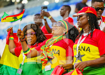 02/12/2022 - Ghana fans during the FIFA World Cup 2022, Group H football match between Ghana and Uruguay on December 2, 2022 at Al-Janoub Stadium in Al-Wakrah, Qatar - FOOTBALL - WORLD CUP 2022 - GHANA V URUGUAY - FIFA MONDIALI - CALCIO