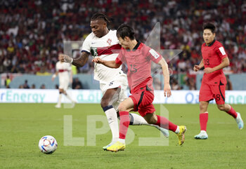 2022-12-02 - Rafael Leao of Portugal, Kim Moon-Hwan of South Korea during the FIFA World Cup 2022, Group H football match between Korea Republic and Portugal on December 2, 2022 at Education City Stadium in Doha, Qatar - FOOTBALL - WORLD CUP 2022 - KOREA REPUBLIC V PORTUGAL - FIFA WORLD CUP - SOCCER
