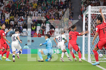 2022-12-02 - Ricardo Horta of Portugal scores a goal and celebrates 0-1 during the FIFA World Cup 2022, Group H football match between Korea Republic and Portugal on December 2, 2022 at Education City Stadium in Doha, Qatar - FOOTBALL - WORLD CUP 2022 - KOREA REPUBLIC V PORTUGAL - FIFA WORLD CUP - SOCCER