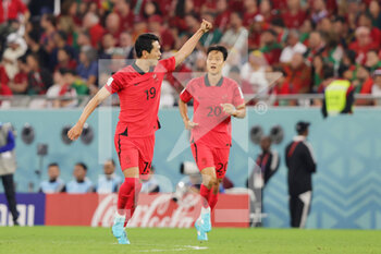 2022-12-02 - Kim Young-gwon of Korea Republic celebrates his goal 1-1 during the FIFA World Cup 2022, Group H football match between Korea Republic and Portugal on December 2, 2022 at Education City Stadium in Doha, Qatar - FOOTBALL - WORLD CUP 2022 - KOREA REPUBLIC V PORTUGAL - FIFA WORLD CUP - SOCCER