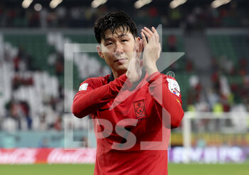 2022-12-02 - Son Heung-Min of South Korea celebrates the victory following the FIFA World Cup 2022, Group H football match between Korea Republic and Portugal on December 2, 2022 at Education City Stadium in Doha, Qatar - FOOTBALL - WORLD CUP 2022 - KOREA REPUBLIC V PORTUGAL - FIFA WORLD CUP - SOCCER