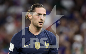 2022-12-04 - Adrien Rabiot of France during the FIFA World Cup 2022, Round of 16 football match between France and Poland on December 4, 2022 at Al Thumama Stadium in Doha, Qatar - FOOTBALL - WORLD CUP 2022 - 1/8 - FRANCE V POLAND - FIFA WORLD CUP - SOCCER