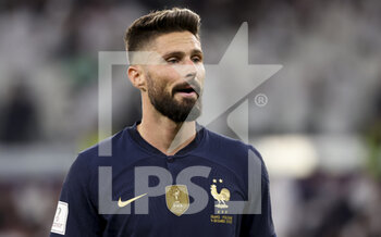 2022-12-04 - Olivier Giroud of France during the FIFA World Cup 2022, Round of 16 football match between France and Poland on December 4, 2022 at Al Thumama Stadium in Doha, Qatar - FOOTBALL - WORLD CUP 2022 - 1/8 - FRANCE V POLAND - FIFA WORLD CUP - SOCCER